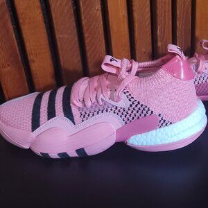 Men's Adidas Trae Young 2 Pink Basketball Sizes 9.5 and 11.5 Brand New!